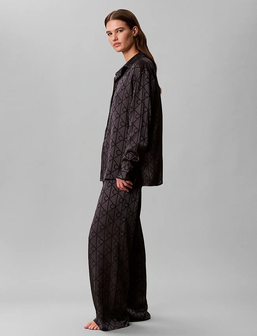 Calvin Klein - SATIN AOP SET - pyjamas - 19519 giga satin shine emblem+black - 0