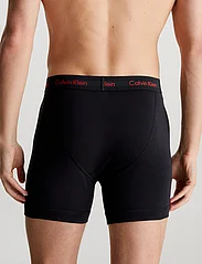 Calvin Klein - BOXER BRIEF 3PK - boxer briefs - black w/ pompian red logos - 2