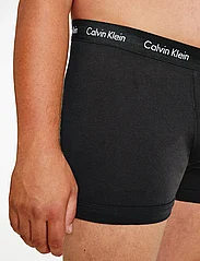 Calvin Klein - TRUNK 3PK - boxer briefs - black - 4