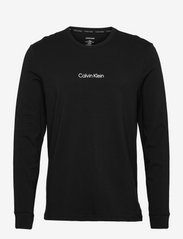 Calvin Klein - L/S CREW NECK - långärmade t-shirts - black - 0