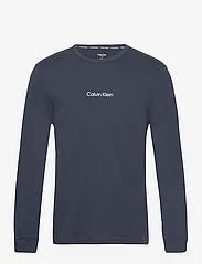 Calvin Klein - L/S CREW NECK - long-sleeved t-shirts - blueberry - 0