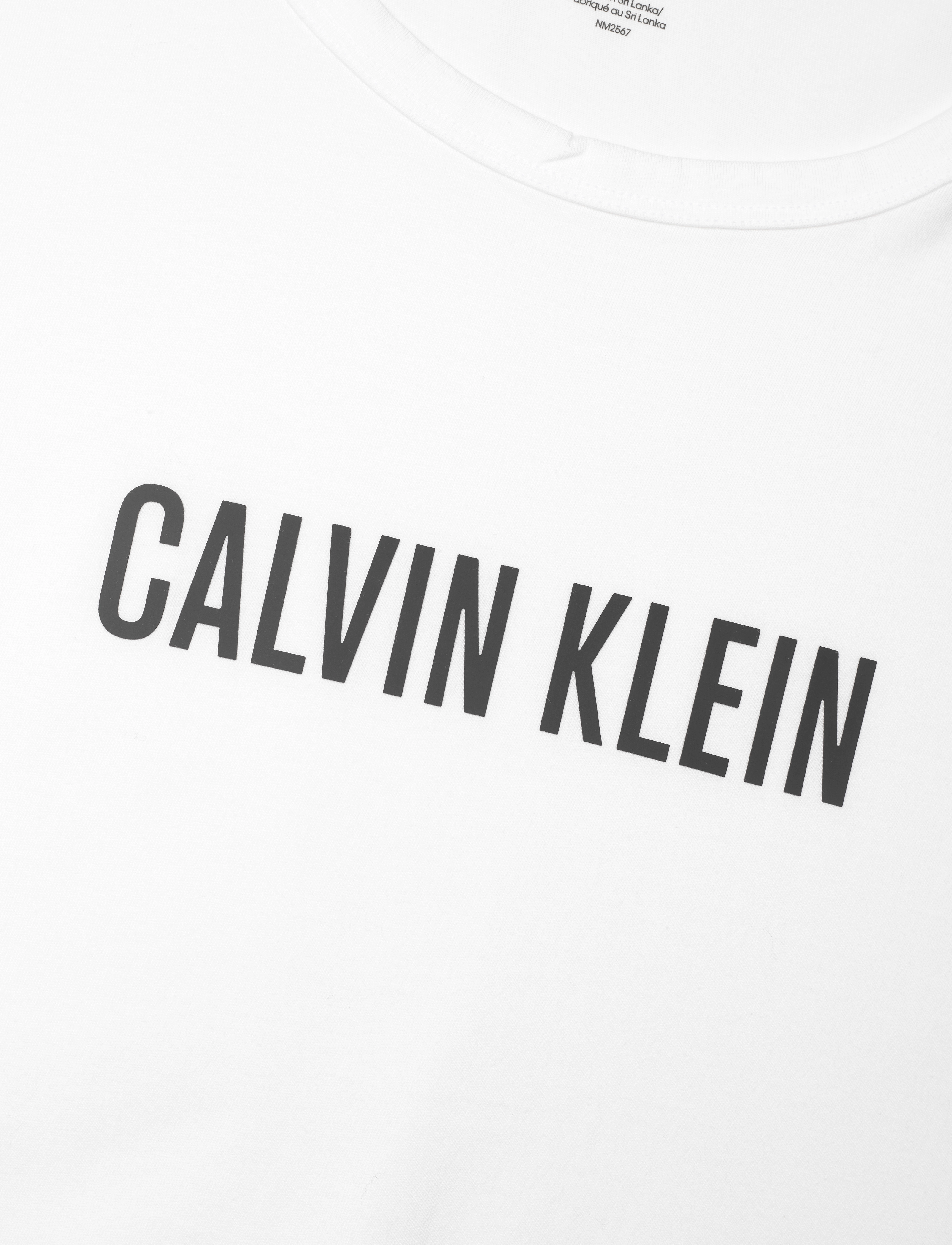 Calvin Klein - S/S CREW NECK - white w/ black logo - 3