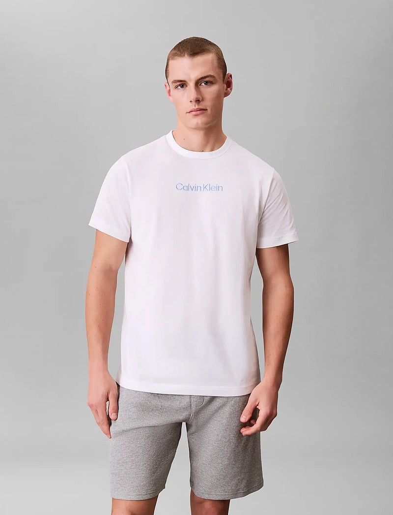 Calvin Klein - S/S CREW NECK - lühikeste varrukatega t-särgid - classic white w blue descent logo - 3