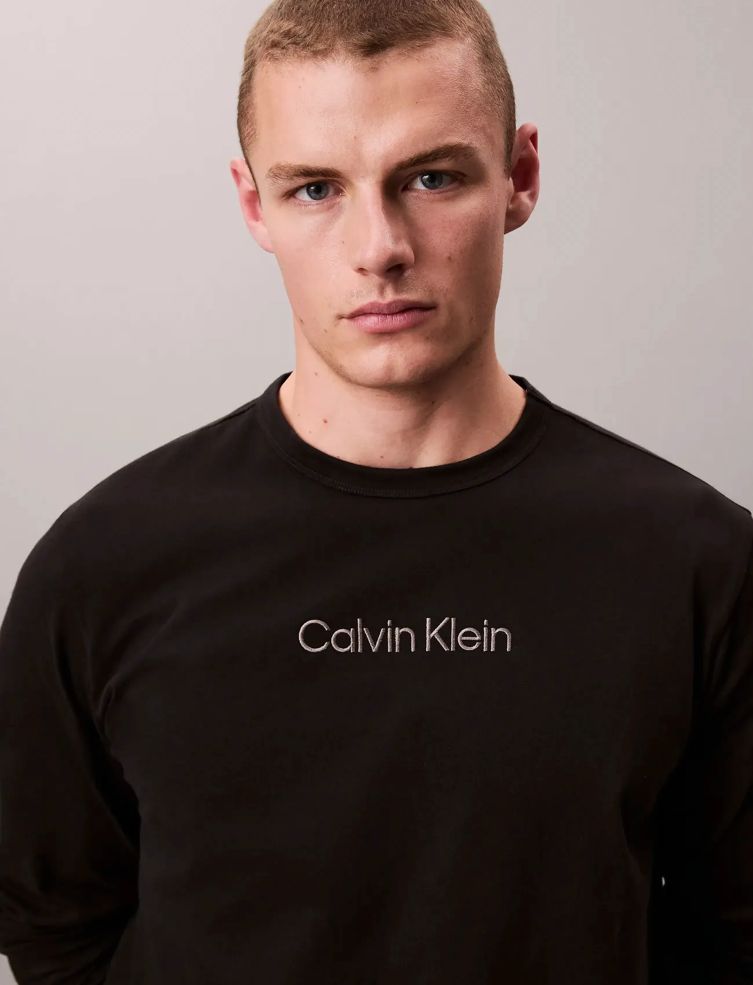 Calvin Klein L/S Crew Neck, Mænd, Rundhals Langærmet T-shirt, Sort, Str: L