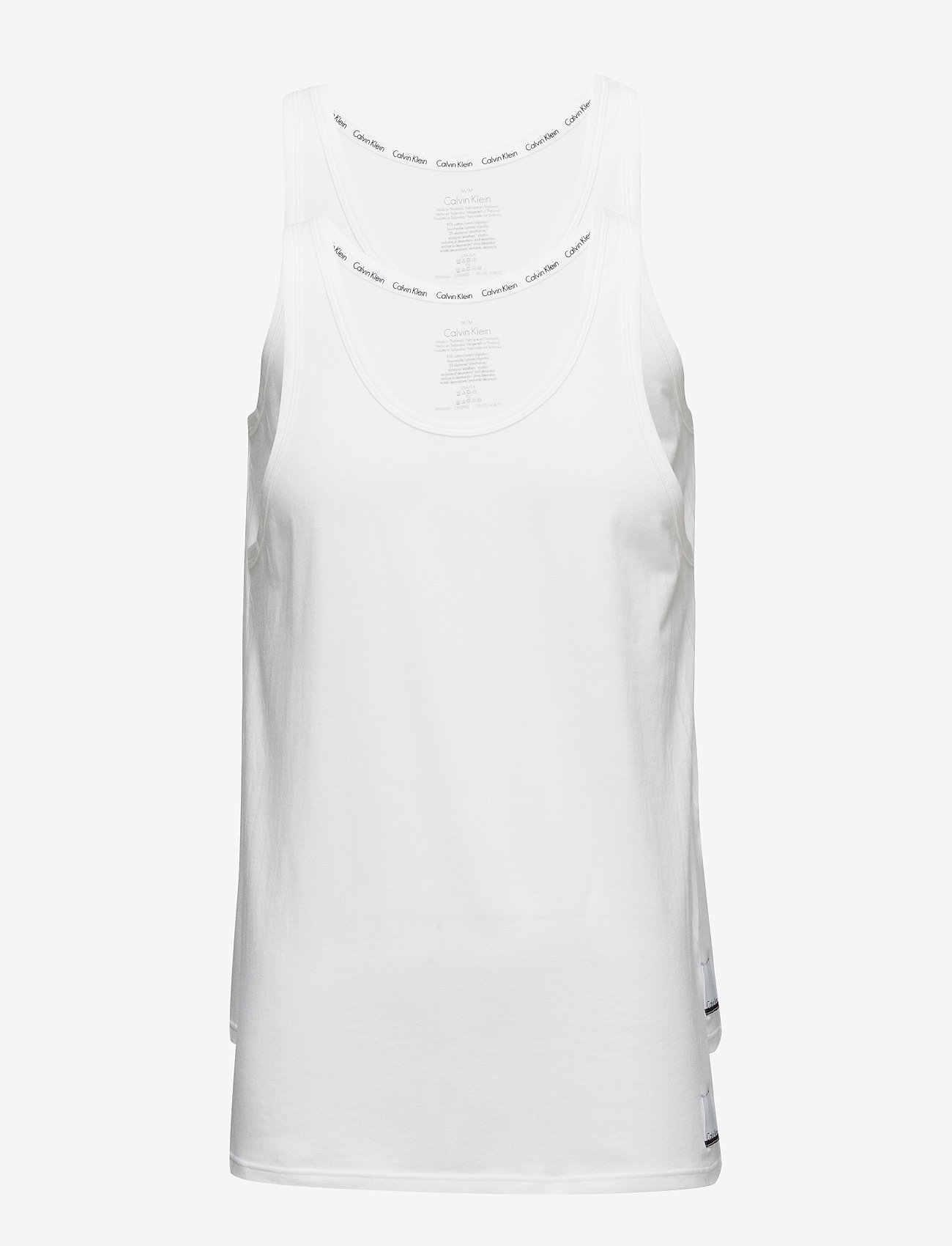 WHITE / WHITE