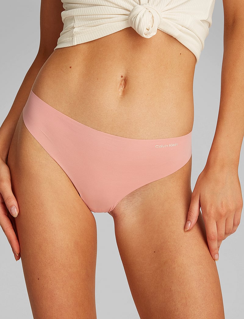 Calvin Klein - THONG 3PK - stringtrosor - black/wind chime/luminous peach - 3