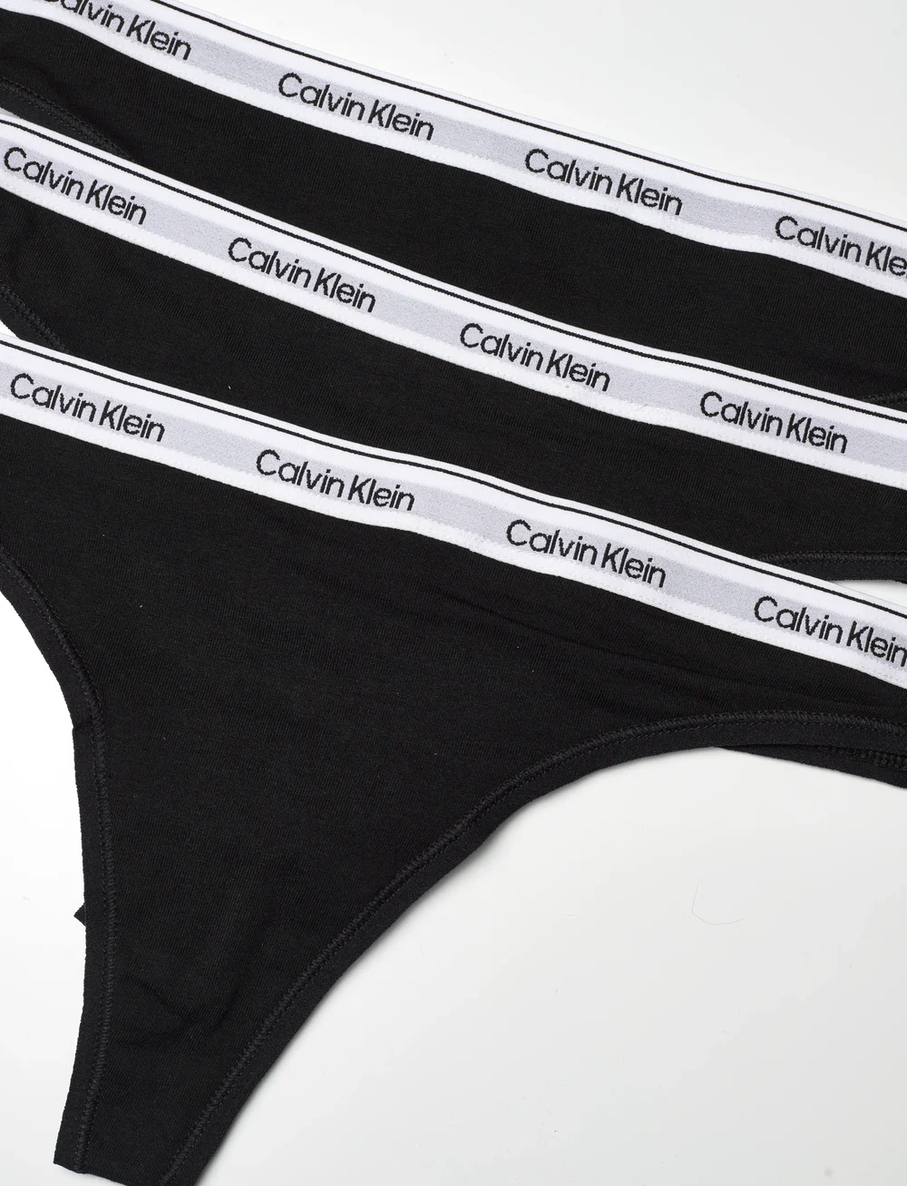 Calvin Klein - THONG 3PK - stringtrosor - black black black - 4