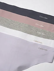 Calvin Klein - 5 PACK THONG (MID-RISE) - besiūlės kelnaitės - slrblue/subd/gryhtr/wht/lvndrblue - 2