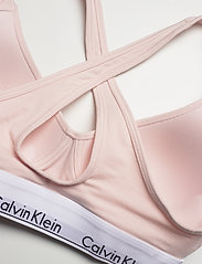 Calvin Klein - BRALETTE LIFT - liemenėlės, dėvimos po berankoviais marškinėliais - nymphs thigh - 3