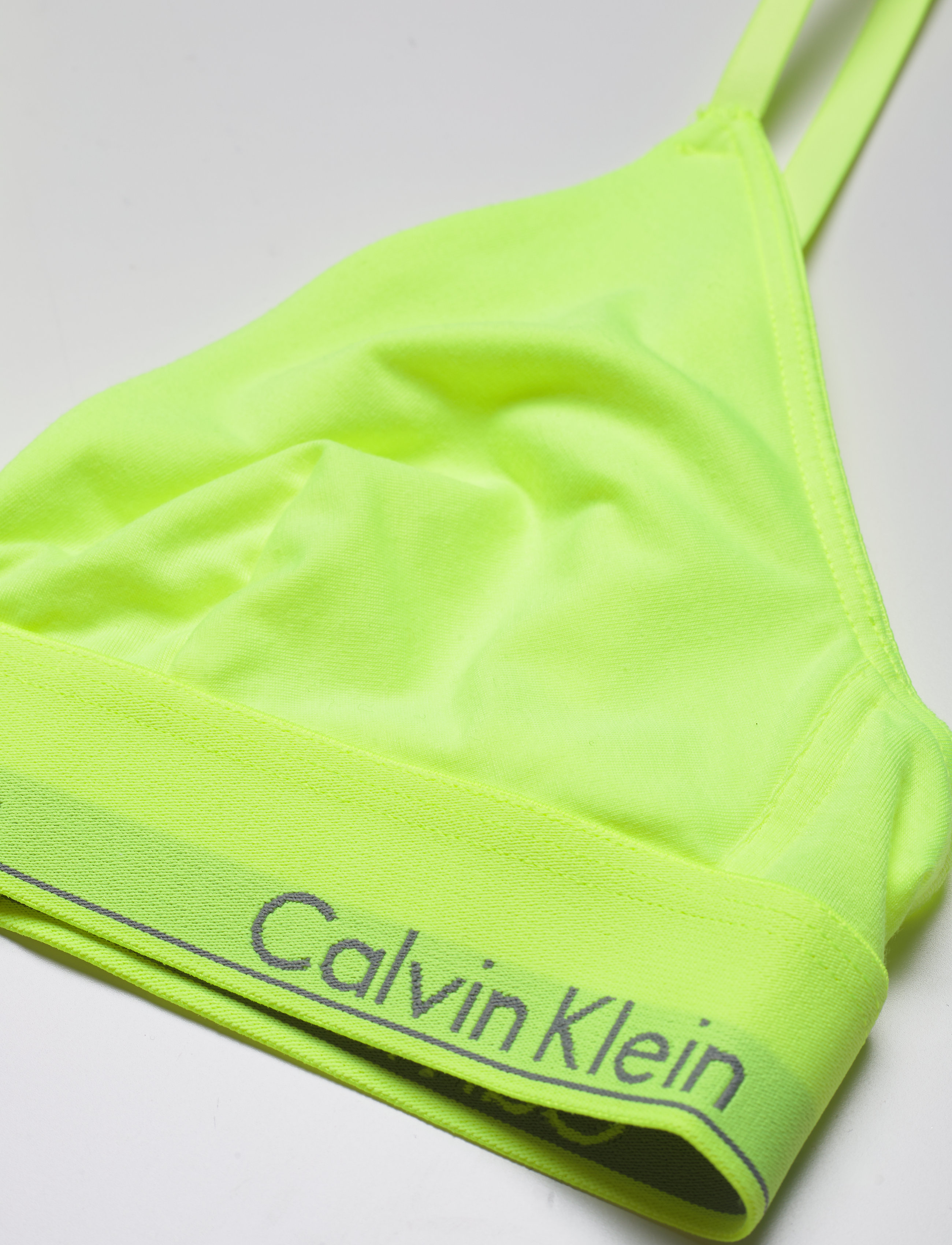 Calvin Klein - UNLINED TRIANGLE - caution tape - 2