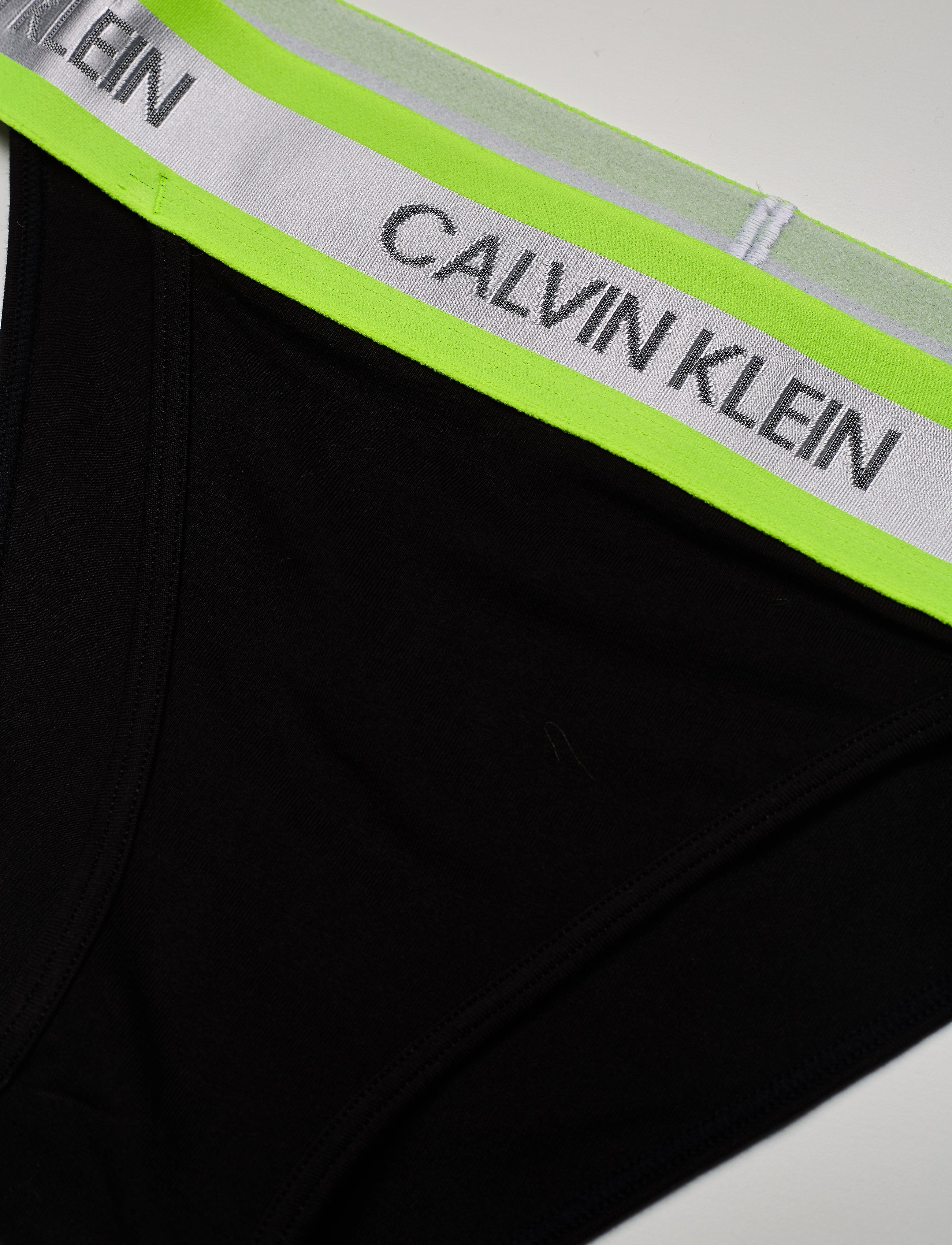 Calvin Klein - HI CUT TANGA - black - 2