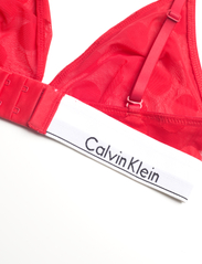 Calvin Klein - UNLINED TRIANGLE - bralette - rouge - 3