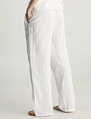 Calvin Klein - SLEEP PANT - festkläder till outletpriser - white - 2