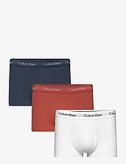 Calvin Klein - 3P LOW RISE TRUNK - base layers - dusty cppr/ bright wht/ hsphr blue - 0