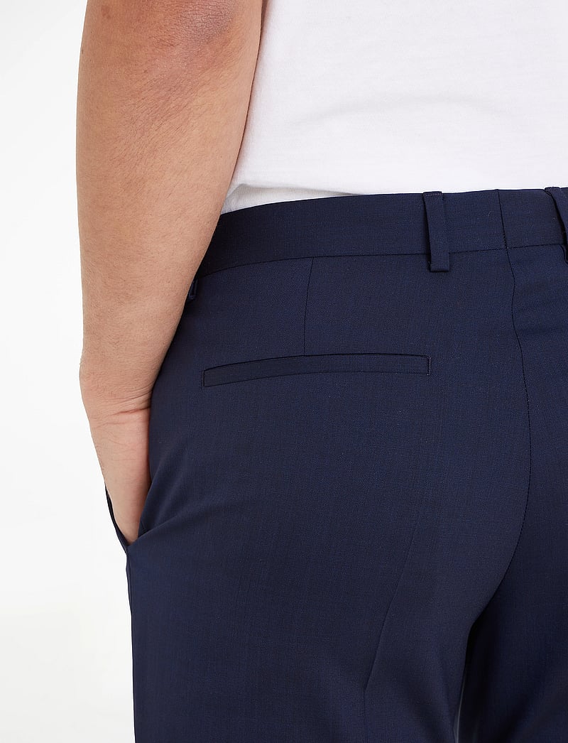 Calvin Klein Stretch Wool Slim Suit Pant (CKMK10K103084