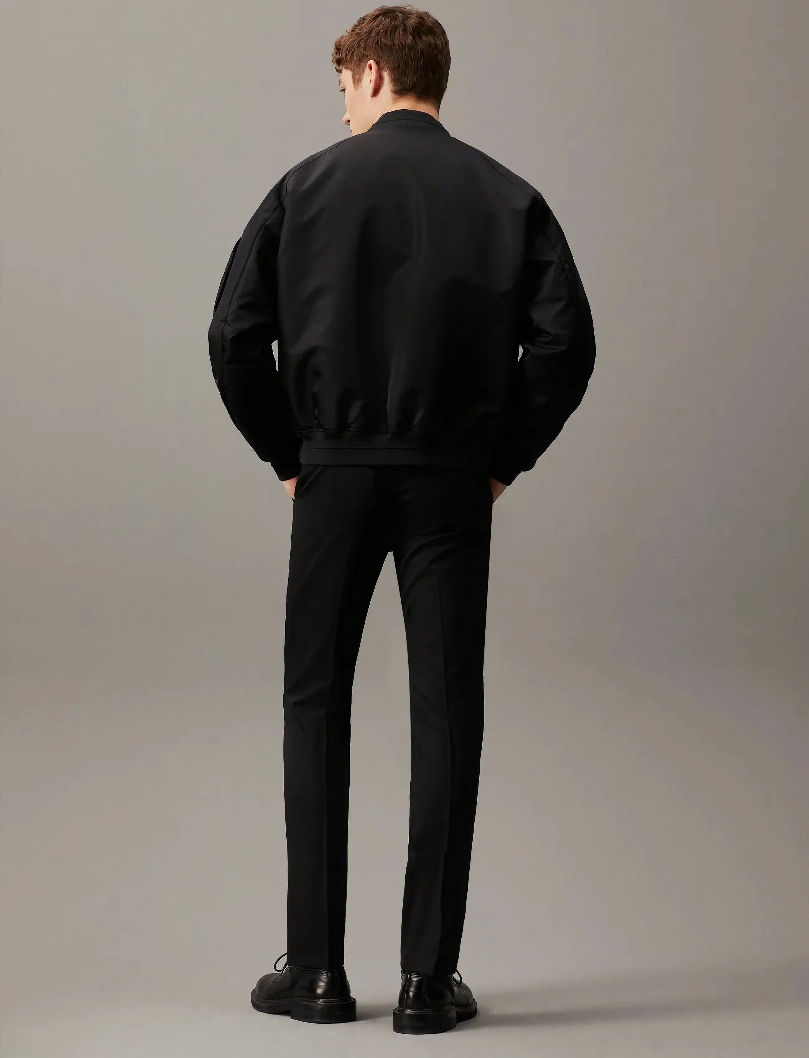 Calvin Klein Stretch Wool Slim Suit Pant kostymbyxor herr – bild 8