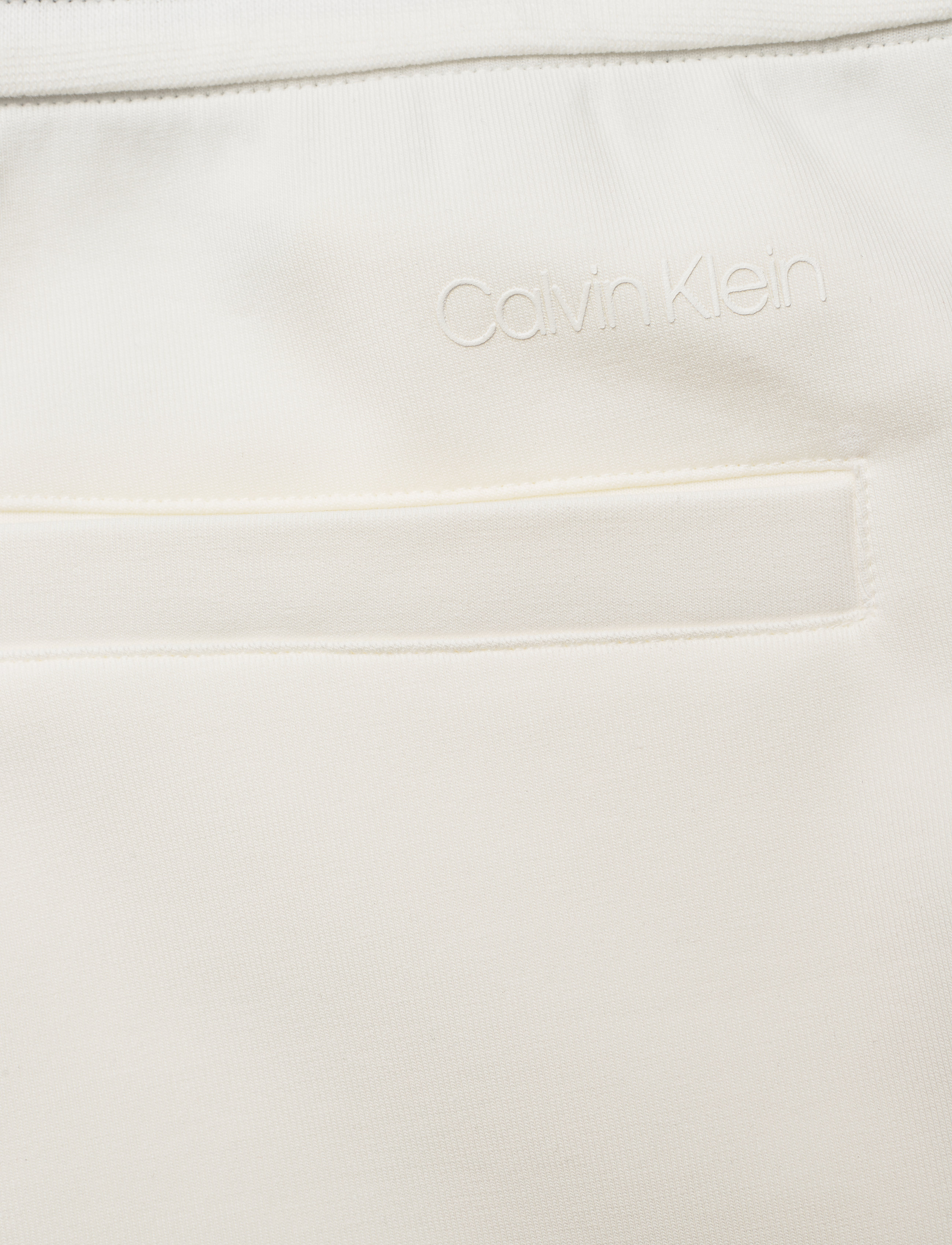 Calvin Klein - COMFORT DEBOSSED LOGO SWEATPANTS - egret - 4