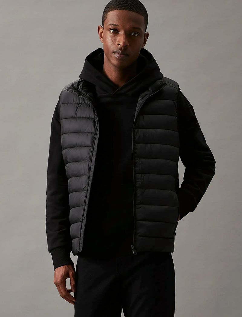 Calvin Klein - RECYCLED SIDE LOGO VEST - ck black - 0