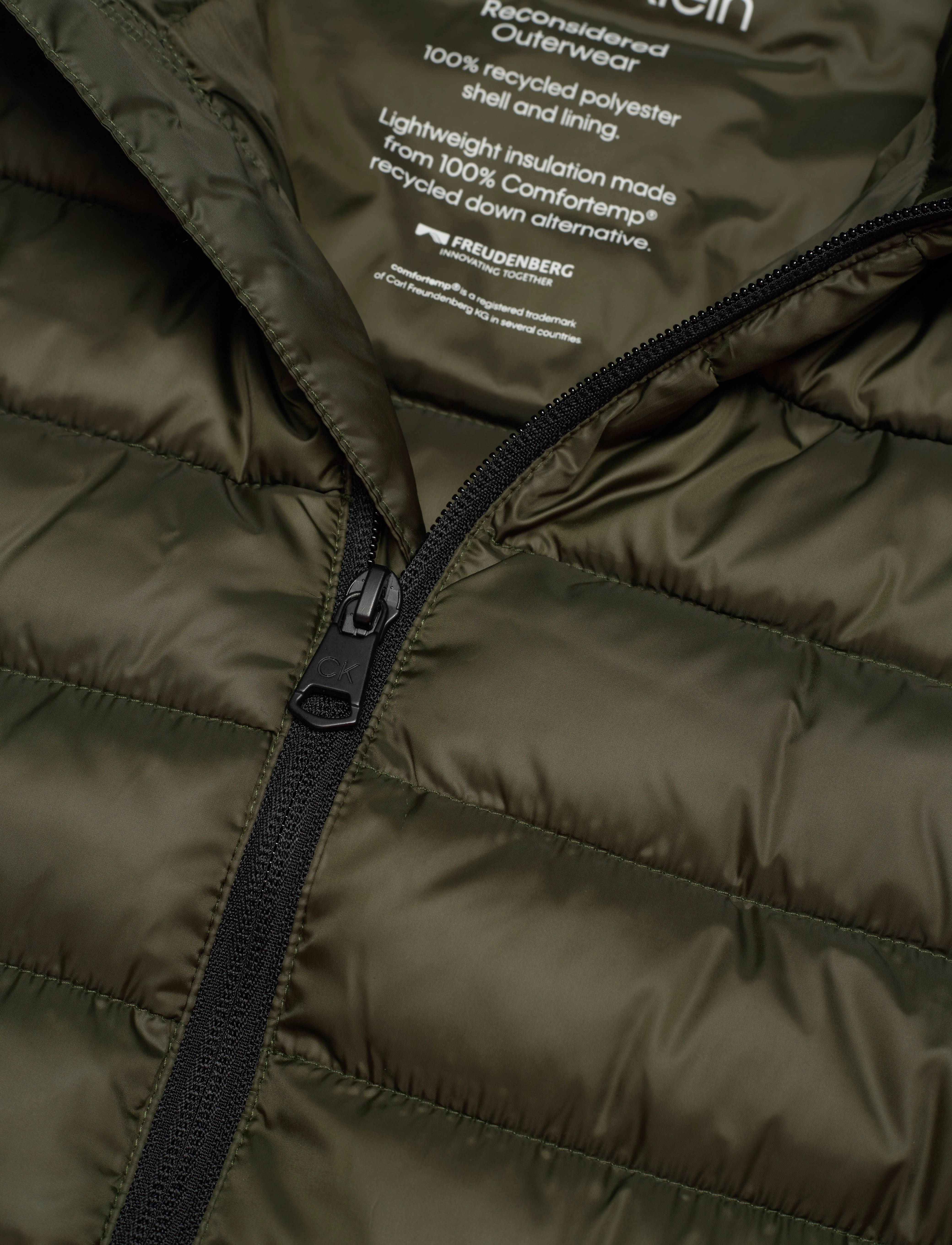 Calvin Klein - RECYCLED SIDE LOGO VEST - dark olive - 4