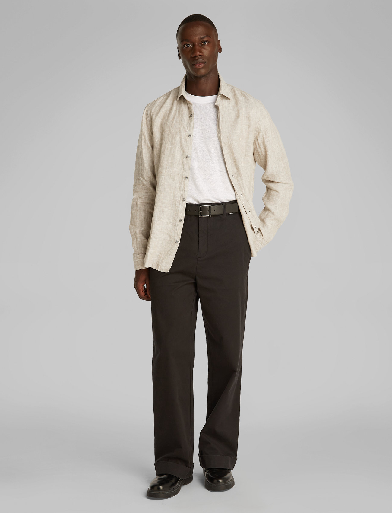 Calvin Klein - LINEN SOLID SLIM SHIRT - hørskjorter - delta green - 1