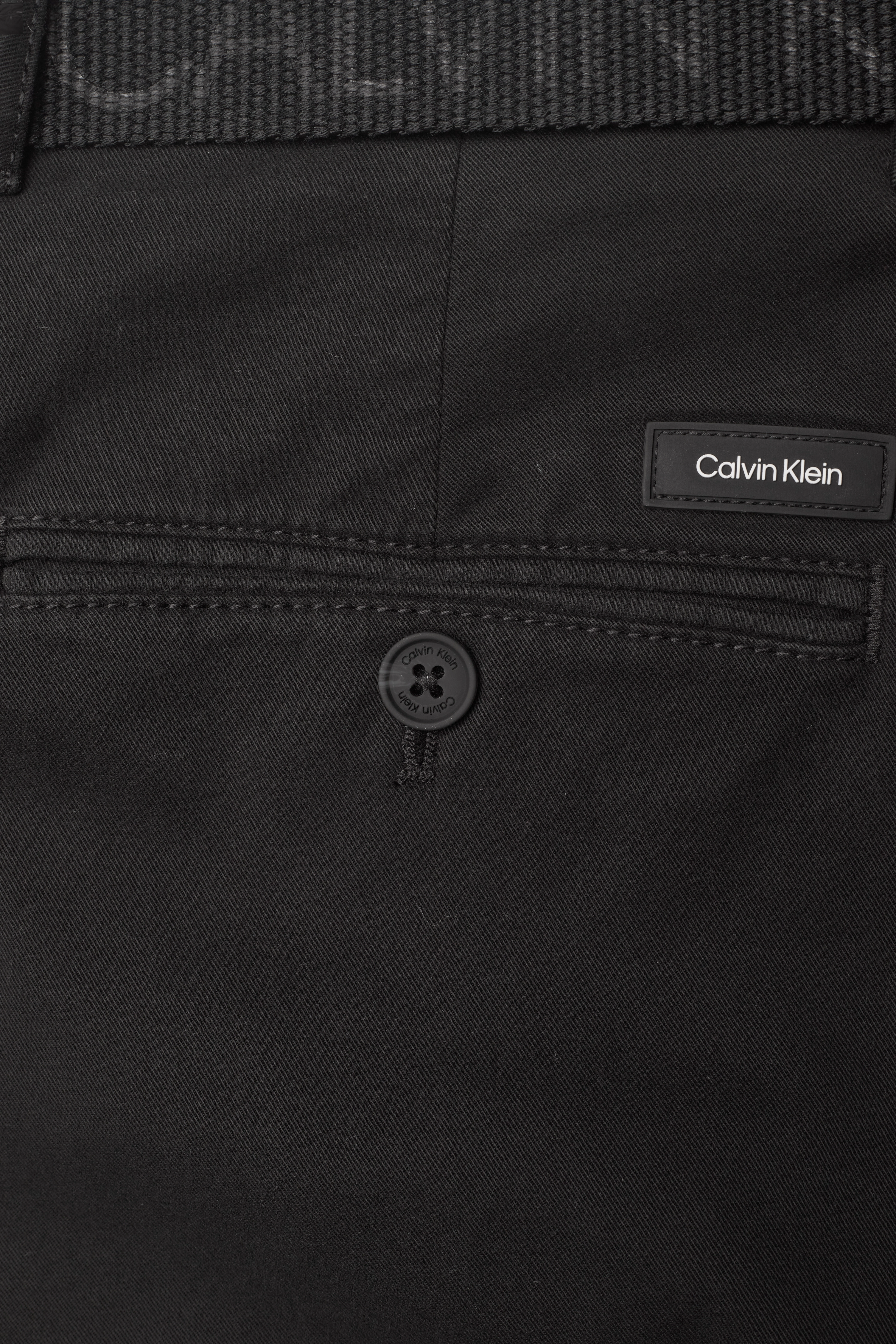 Calvin Klein - GARMENT DYE BELTED SHORTS - ck black - 4