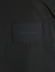 Calvin Klein - RECYCLED SUPERLIGHTWEIGHT BOMBER - kevättakit - ck black - 11