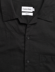 Calvin Klein - LINEN COTTON CUBAN S/S SHIRT - lininiai marškiniai - ck black - 3