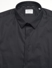 Calvin Klein - STAINSHIELD SOLID HP ESLIM SHIRT - tavalised t-särgid - black - 2