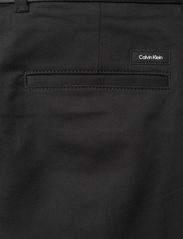 Calvin Klein - MODERN TWILL SLIM CHINO - chino's - ck black - 4