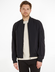 Calvin Klein - MATT CRINKLE HERO BOMBER - pavasarinės striukės - ck black - 2