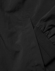 Calvin Klein - MATT CRINKLE HERO BOMBER - spring jackets - ck black - 6