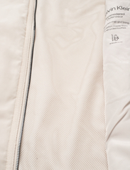 Calvin Klein - RECYCLED SUPERLIGHTWEIGHT  VEST - jakker og frakker - stony beige - 3