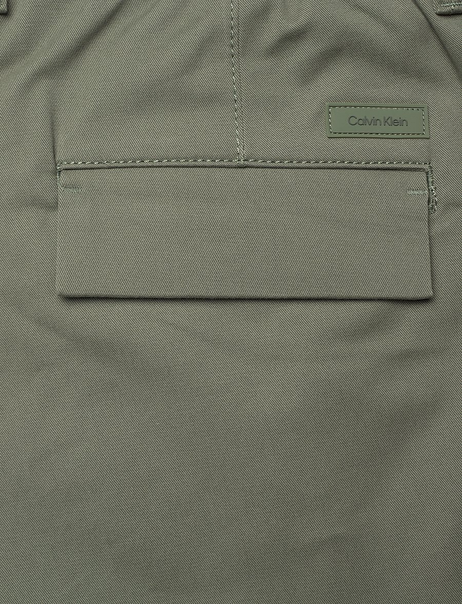 Calvin Klein - MODERN TWILL TAPERED PLEAT - chino-buxur - thyme - 4