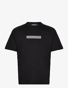 3D LOGO PATCH T-SHIRT, Calvin Klein