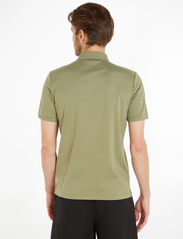 Calvin Klein - SMOOTH COTTON  SLIM POLO - polo shirts - delta green - 3