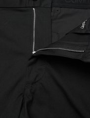 Calvin Klein - MODERN TWILL SLIM SHORT BELT - chino lühikesed püksid - ck black - 3