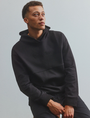 Calvin Klein - EMBOSSED LOGO COMFORT HOODIE - hoodies - ck black - 2