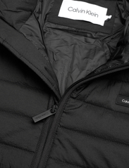 Calvin Klein - PACKABLE CRINKLE QUILT JACKET - down jackets - ck black - 2