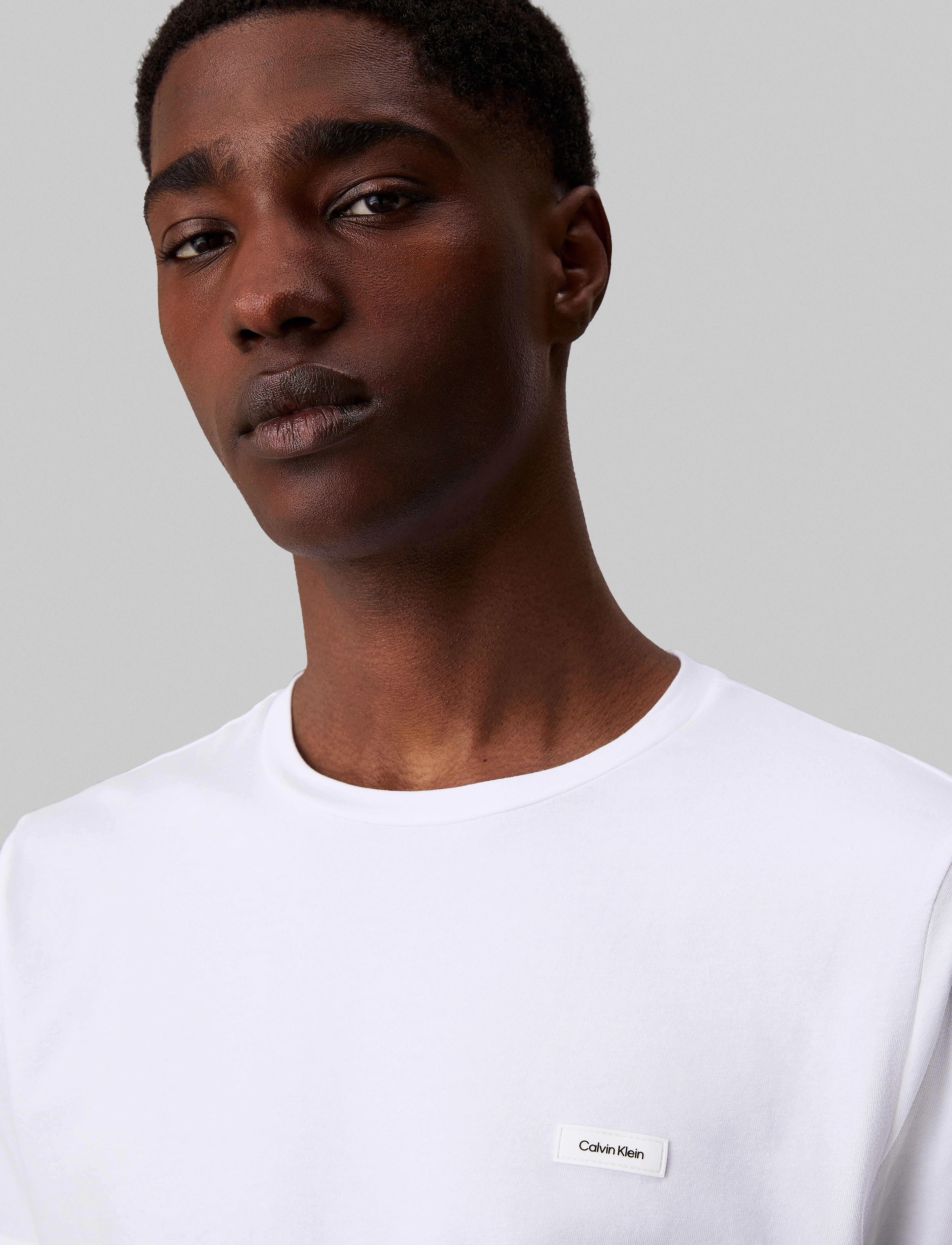 Calvin Klein - STRETCH SLIM FIT T-SHIRT - kortærmede t-shirts - bright white - 2