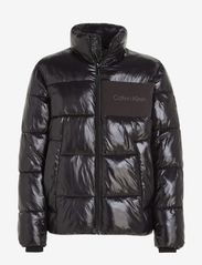 GLOSSY HIGH SHINE QUILT JACKET