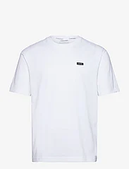 Calvin Klein - COTTON COMFORT FIT T-SHIRT - basic t-shirts - bright white - 0