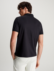 Calvin Klein - SMOOTH COTTON WELT ZIP POLO - polo marškinėliai trumpomis rankovėmis - ck black - 3