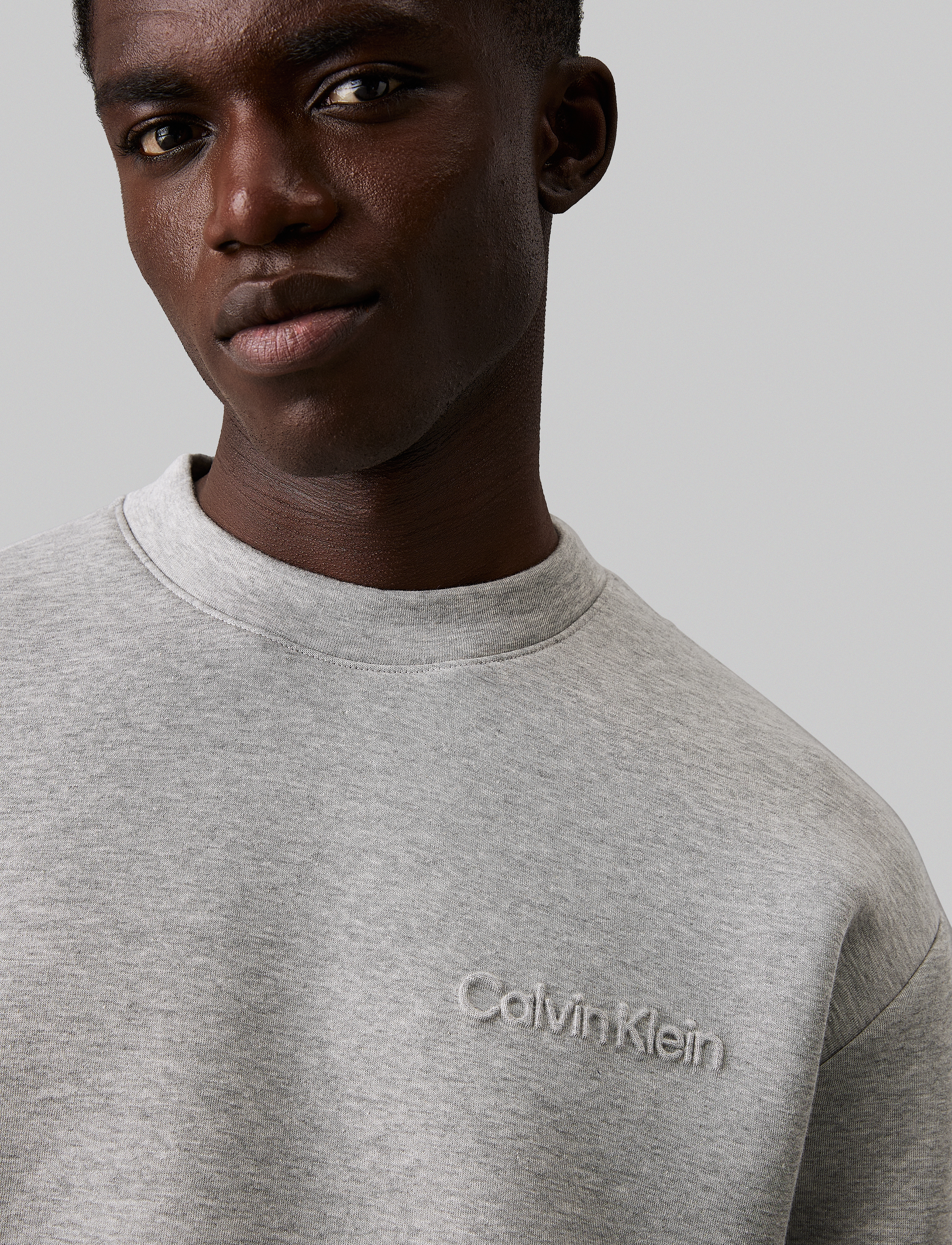 Calvin Klein - SPACER EMBOSSED LOGO SWEATSHIRT - light grey heather - 3