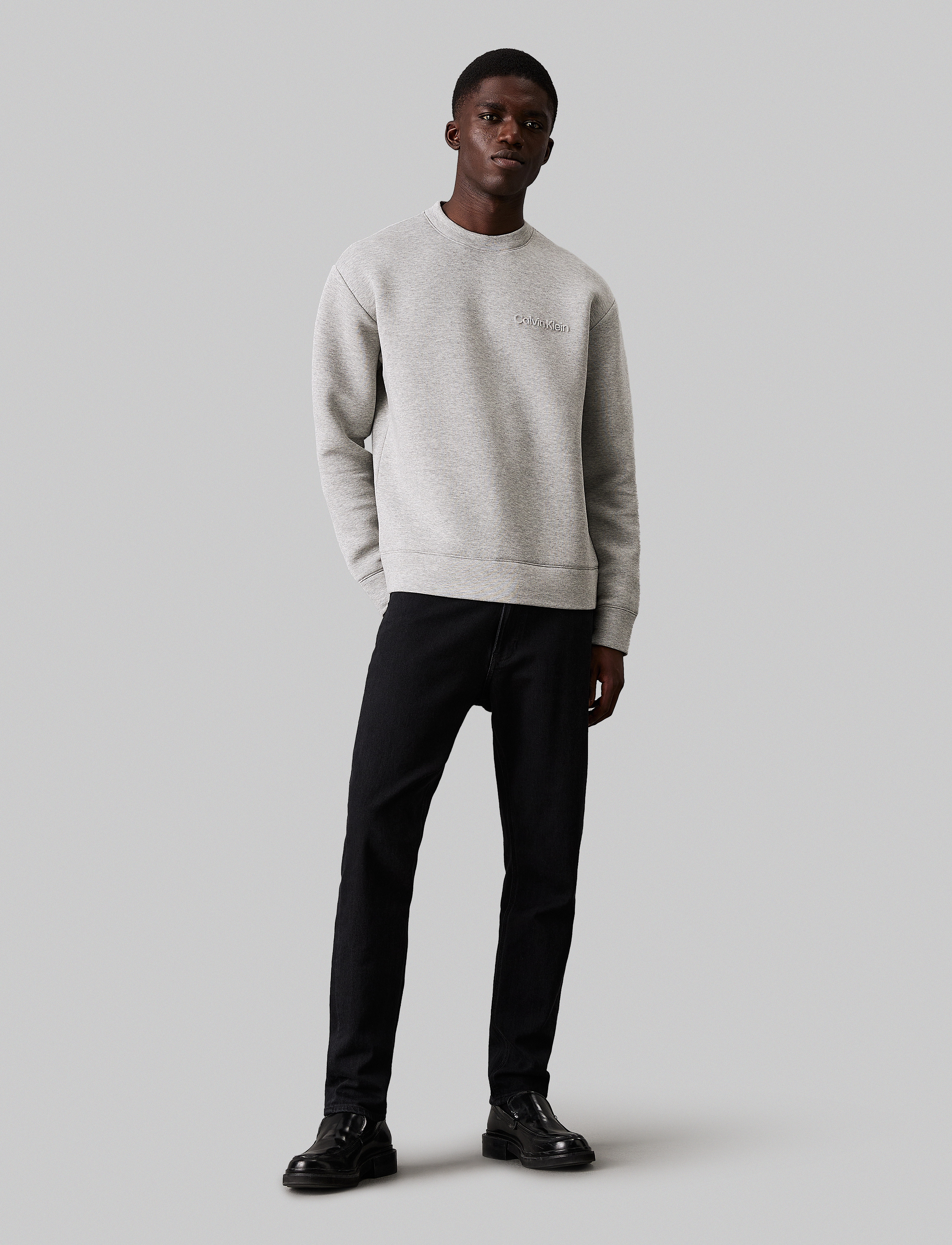 Calvin Klein - SPACER EMBOSSED LOGO SWEATSHIRT - light grey heather - 4