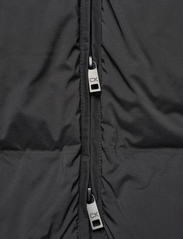 Calvin Klein - SEAMLESS LOFTY MAXI VEST - puffer vests - ck black - 3