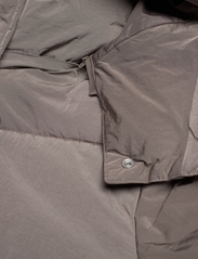 Calvin Klein - MODERN PADDED JACKET - down- & padded jackets - desert brown - 3