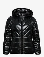INCLUSIVE RECYCLED PADDED JACKET - CK BLACK