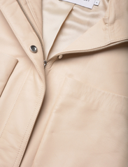 Calvin Klein - LEATHER CROPPED JACKET - spring jackets - smooth beige - 2