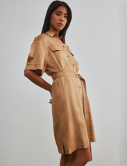 Calvin Klein - DRAPY TENCEL SHIRT DRESS - marškinių tipo suknelės - timeless camel - 2
