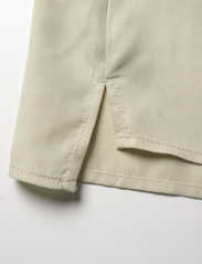 Calvin Klein - TENCEL SS BLOUSE - kurzärmlige hemden - vintage ivory - 3